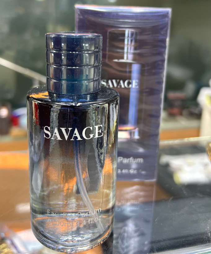 عطر ادوپرفیوم مردانه لوزی مدل ساواج حجم ۱۰۰ میلی لیتر خنک تند